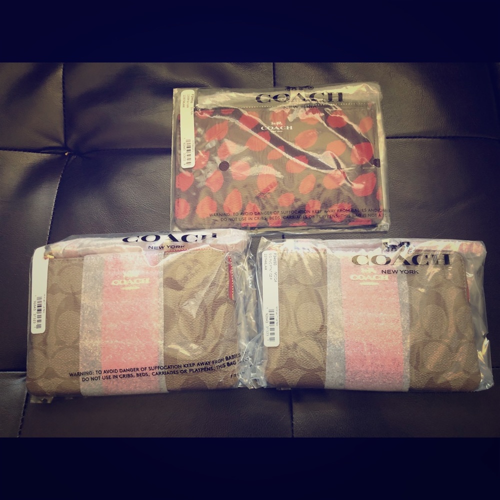 Coach wrist wallet